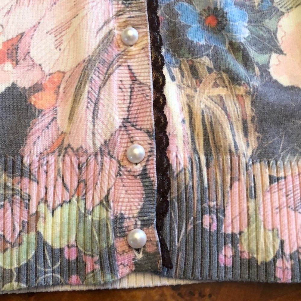 🌷Nick and Mo 3/4 length sleeve cardigan - Picture 4 of 7
